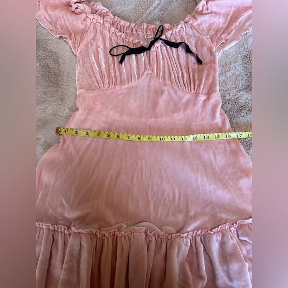 Elegant Silk Velvet Pink Ruffled Dress - Picture 9 of 12
